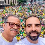 Manifestação na Paulista: esse movimento começou em São Paulo e tem que tomar o Brasil Manifestação na Paulista: esse movimento começou em São Paulo e tem que tomar o Brasil