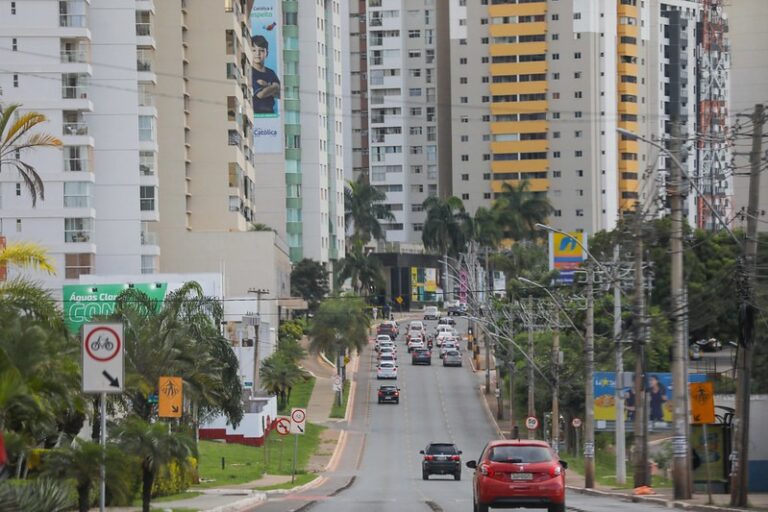 GDF regulamenta desconto de 10% no pagamento do IPVA e IPTU em cota única GDF regulamenta desconto de 10% no pagamento do IPVA e IPTU em cota única