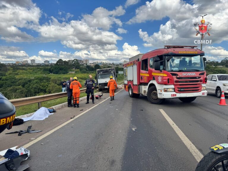 Acidente entre caminhão e moto resulta em morte