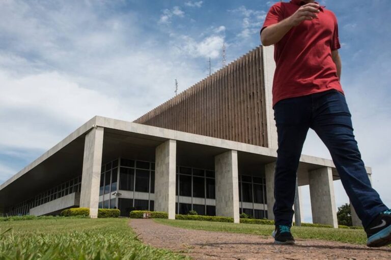 Servidores do GDF aposentados por invalidez passarão por junta médica